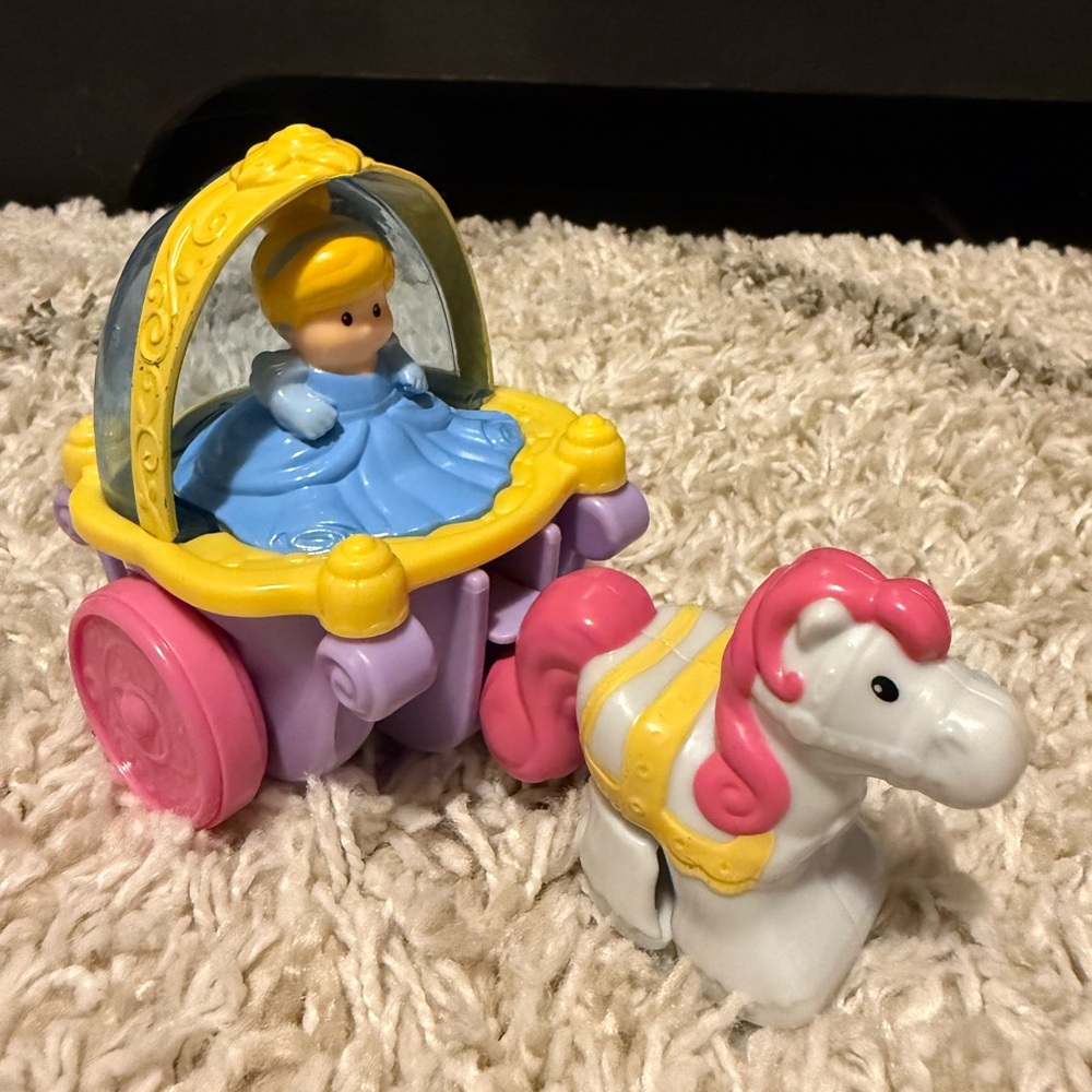 Fisher Price Little People Cinderella Disney Princess Coach Klip Klop Carriage